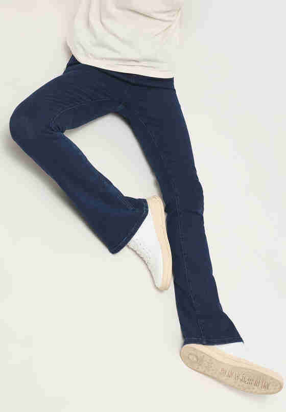 Hose Style Georgia Skinny Flared, Blau 702, model