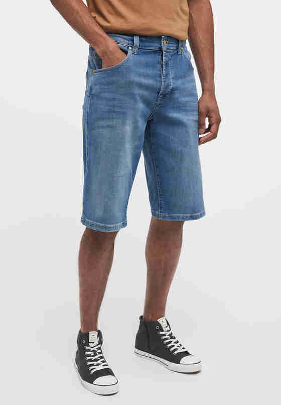 Hose Style Denim Bermuda, Blau 583, model